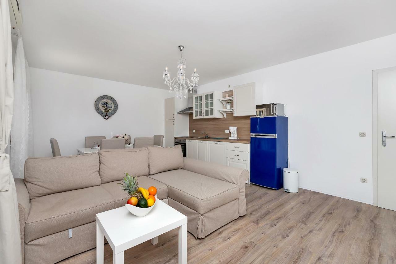 Apartments Marija Makarska Extérieur photo
