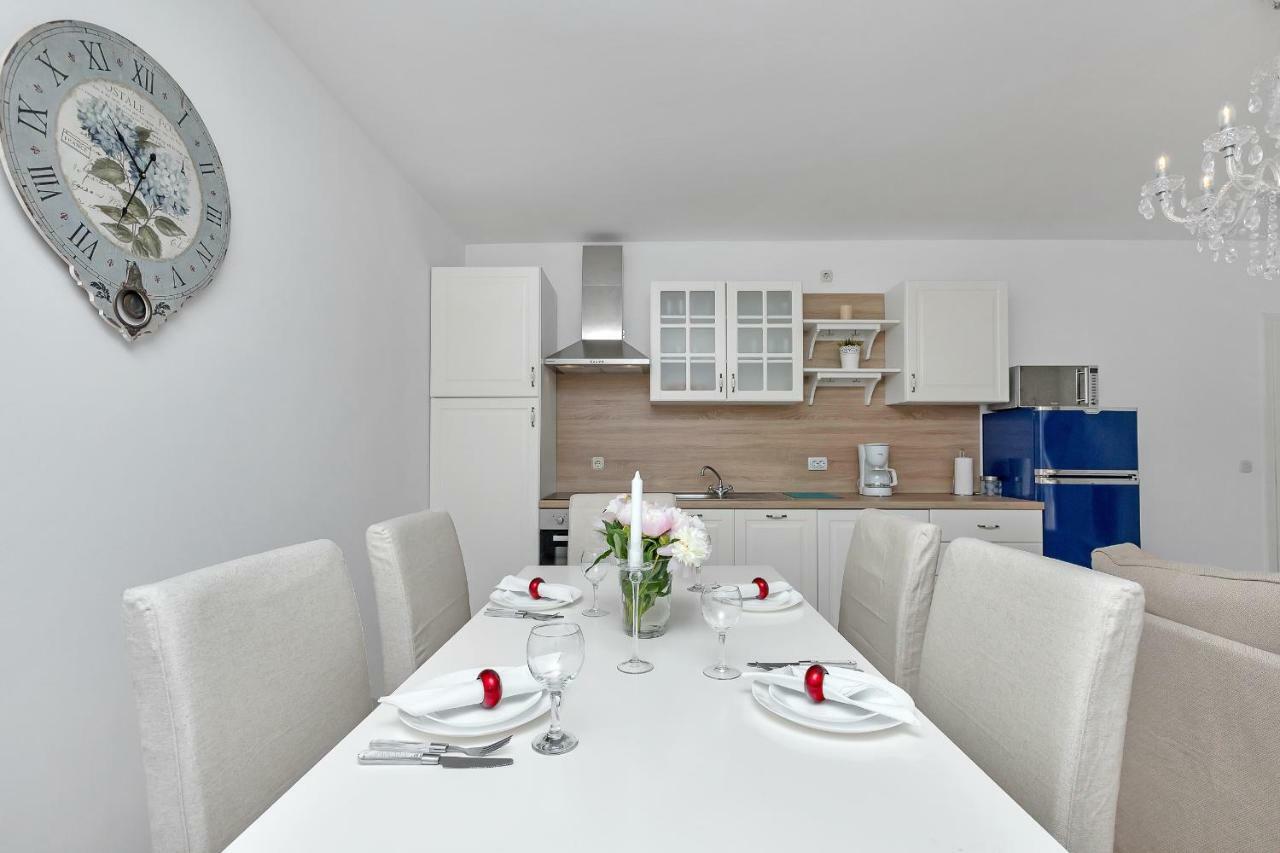 Apartments Marija Makarska Extérieur photo
