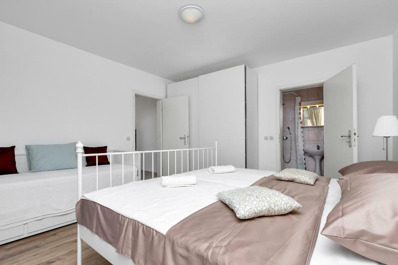 Apartments Marija Makarska Extérieur photo