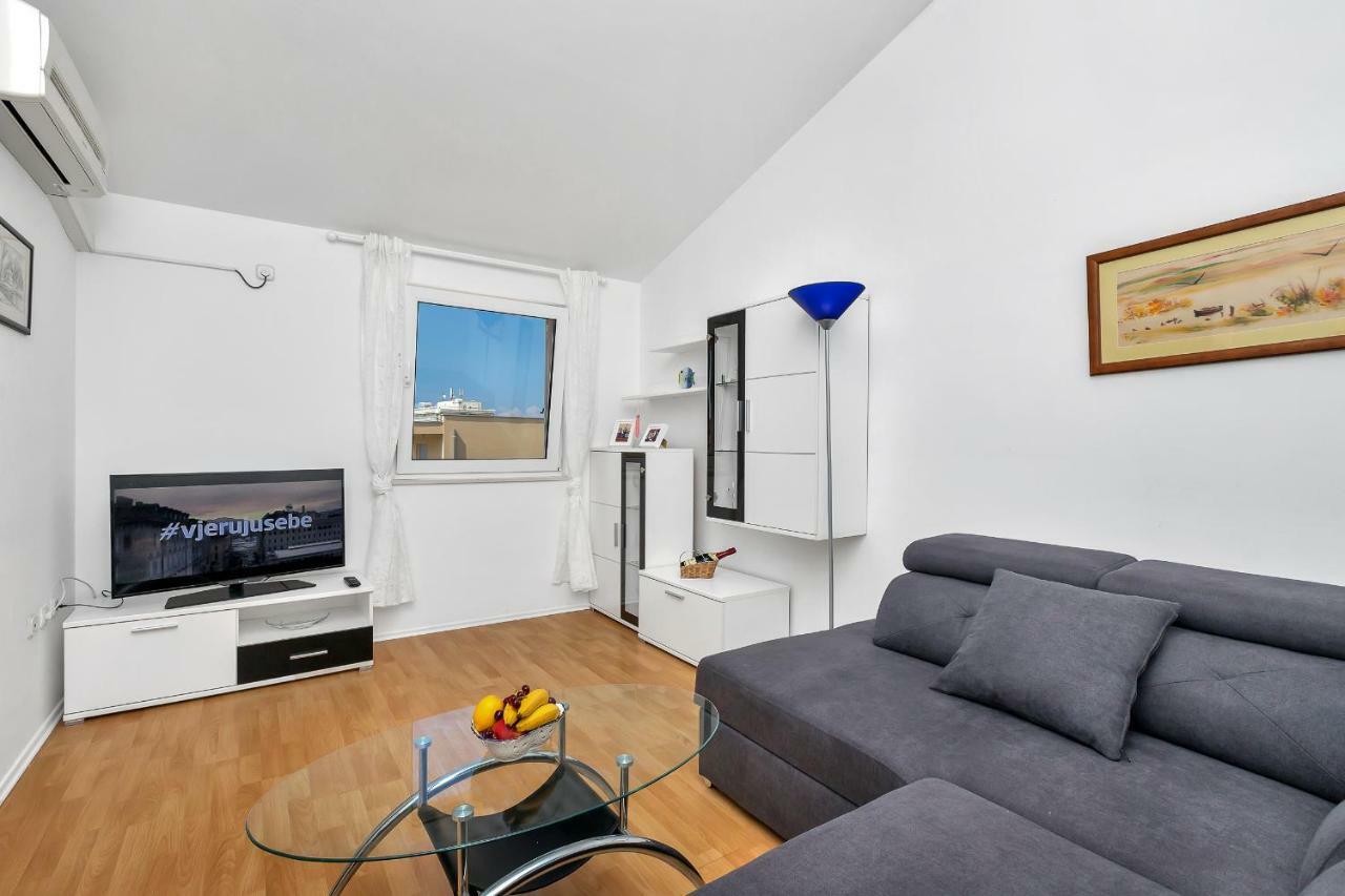 Apartments Marija Makarska Extérieur photo