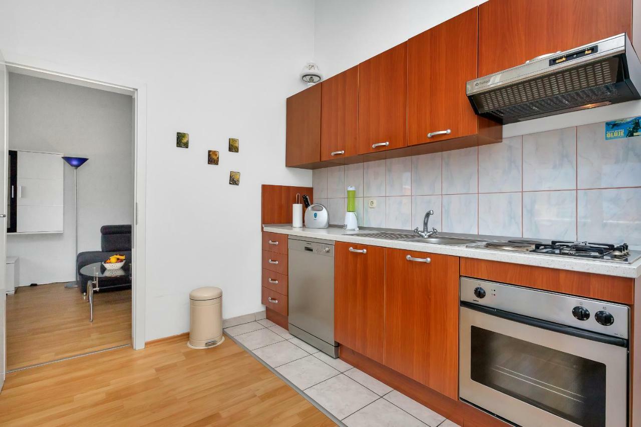 Apartments Marija Makarska Extérieur photo